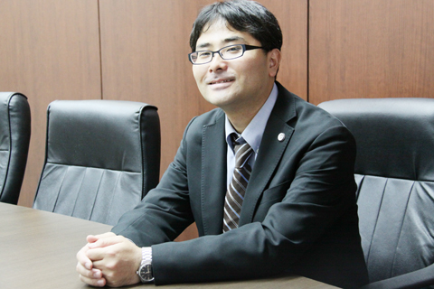 弁護士 江木大輔